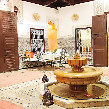 Riad Les Oliviers & Spa Marrakesh Bagian luar foto