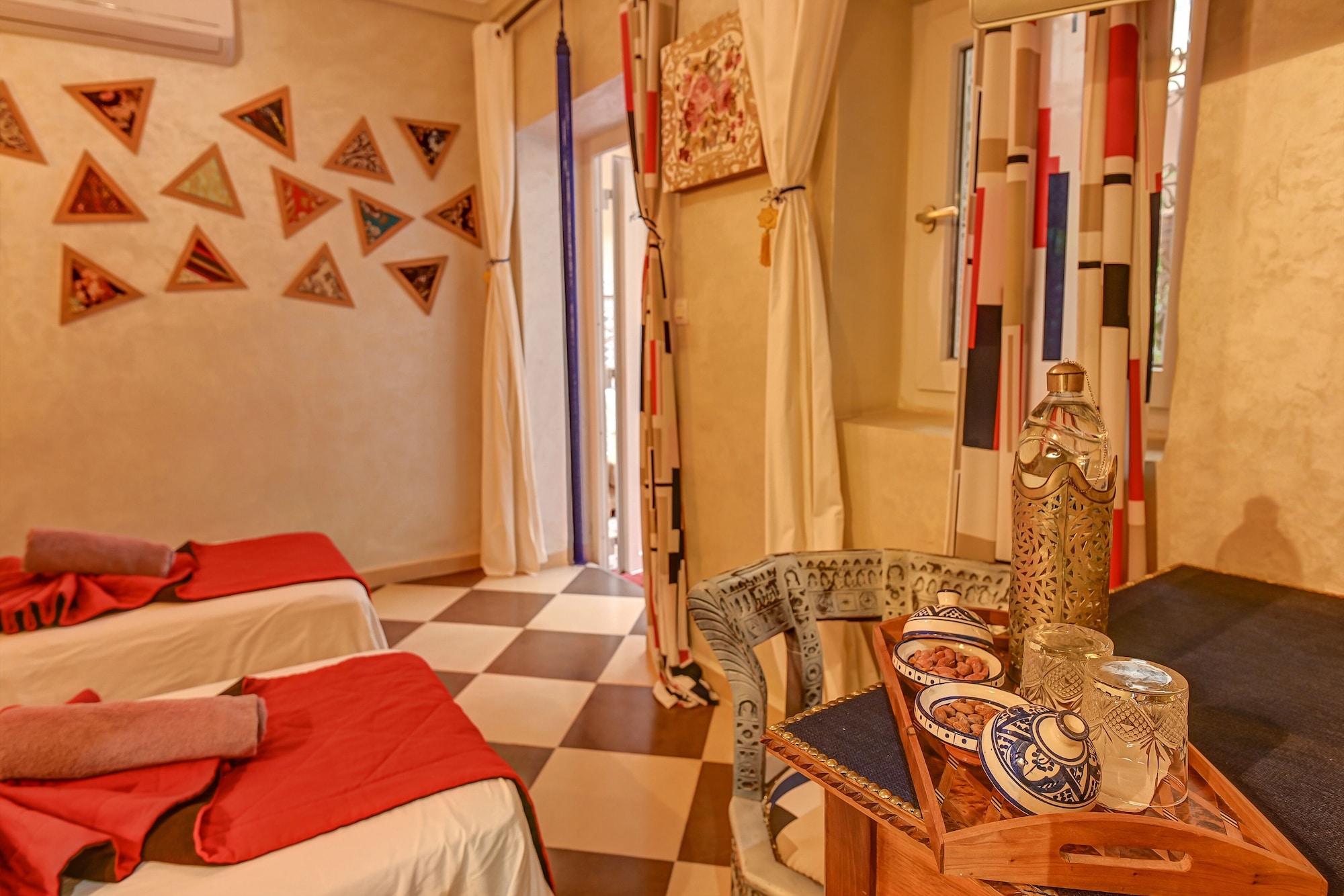 Riad Les Oliviers & Spa Marrakesh Bagian luar foto